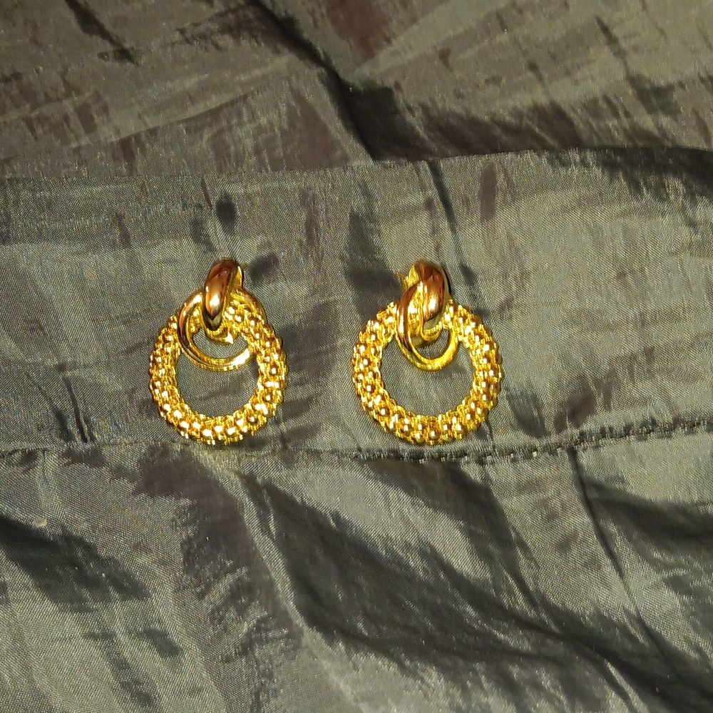 24K plated briaded loop earings